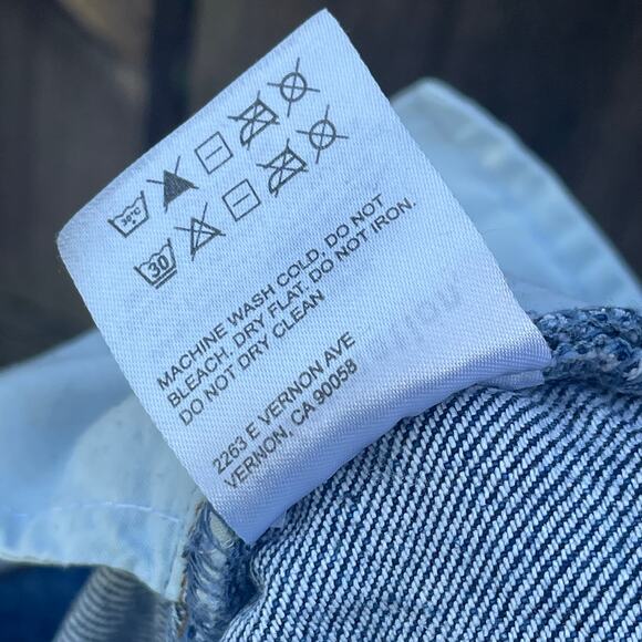 Reformation Jeans • Liza Button Fly High Rise Jeans Malta - Picture 11 of 11